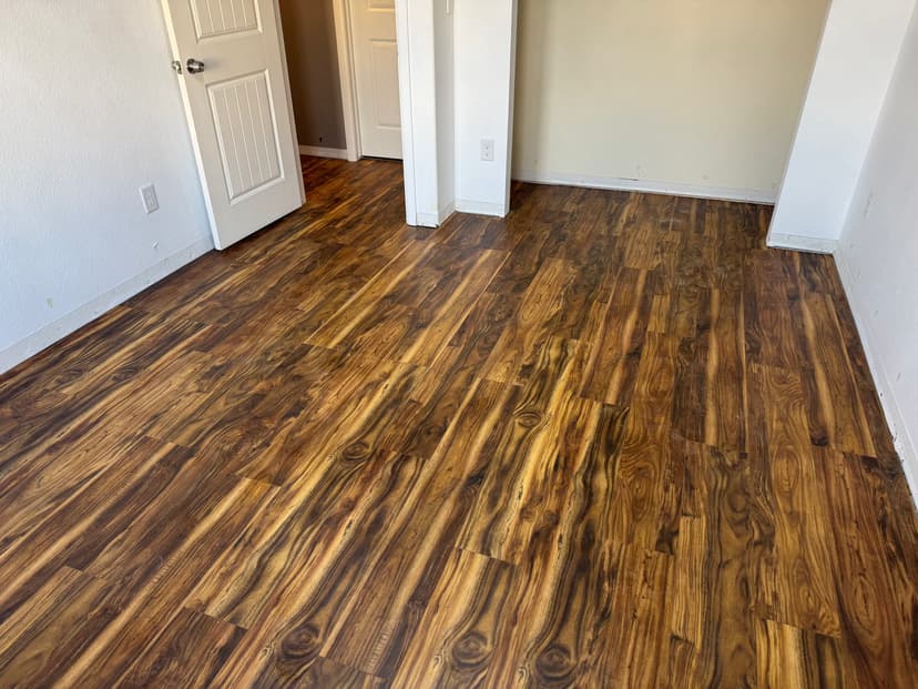 Laminate flooring contractor Denver